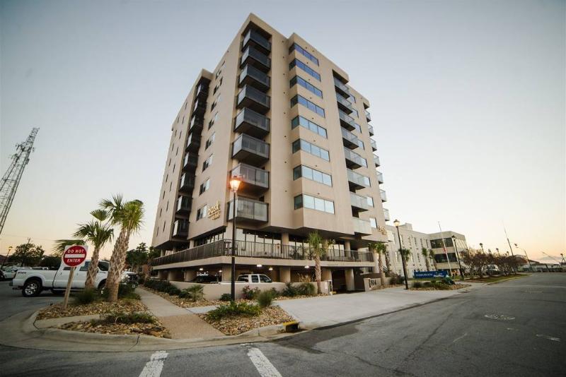 Bask Hotel At Big Rock Landing Morehead City Exterior photo